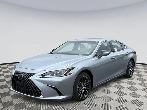 2025 Lexus ES 300h Premium