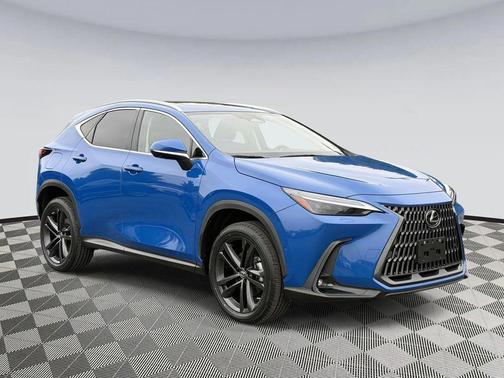 2022 Lexus NX 450h+ Luxury