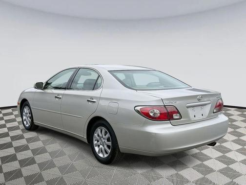 2002 Lexus ES 300 Base