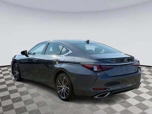 2023 Lexus ES 350 Base