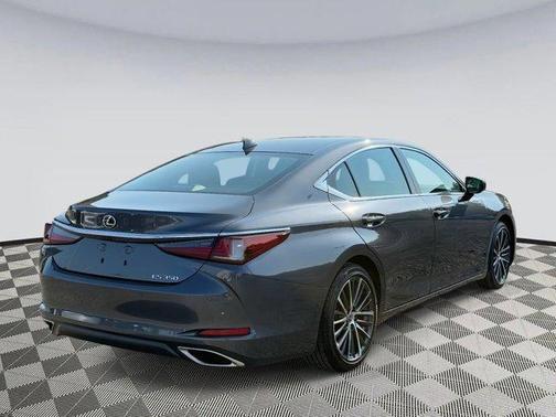 2023 Lexus ES 350 Base