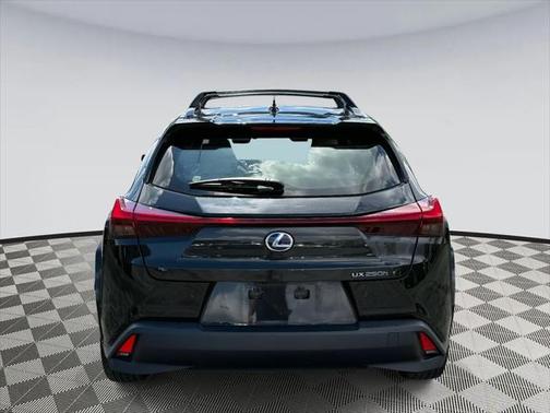 2021 Lexus UX 250h Base
