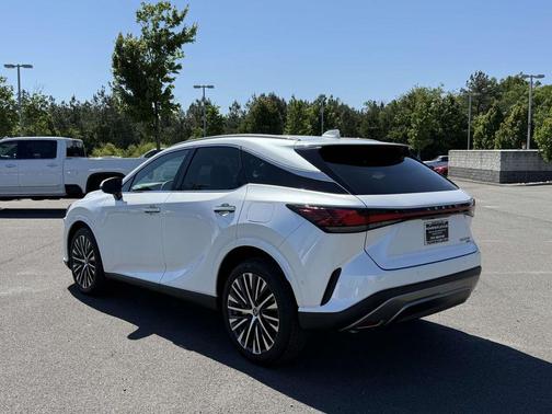 Eminent White Pearl 2023 Lexus RX 350 Premium Plus
