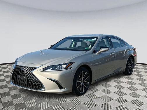 2025 Lexus ES 300h Premium