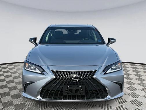 2024 Lexus ES 300h Premium