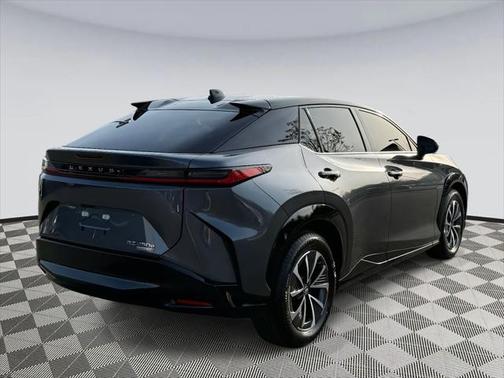 2025 Lexus RZ 450e Premium