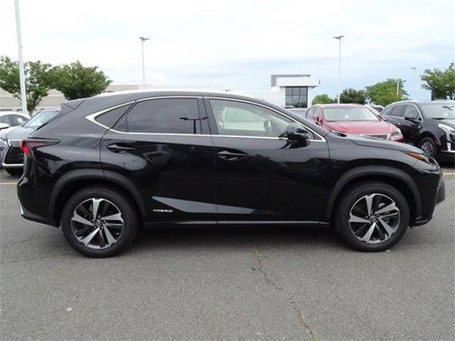 Photo 3 of 27 of 2021 Lexus NX 300h