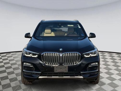 Black Sapphire Metallic 2019 BMW X5 xDrive40i