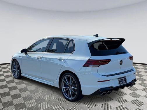 Pure White 2024 Volkswagen Golf R 2.0T DSG