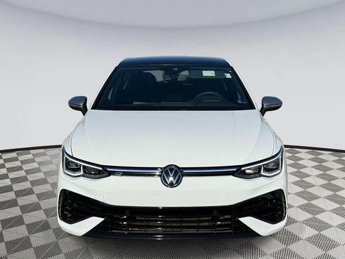 Pure White 2024 Volkswagen Golf R 2.0T DSG