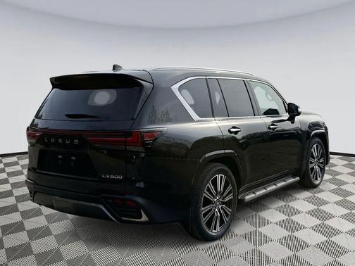 2025 Lexus LX 600 Luxury