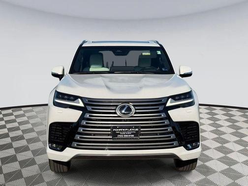 Eminent White Pearl 2025 Lexus LX 600 Luxury