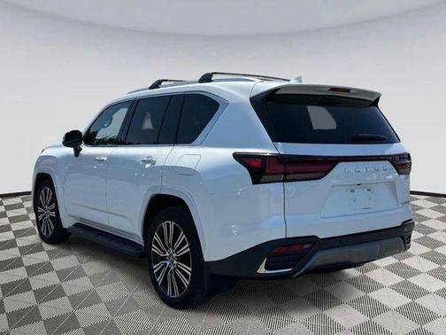 2022 Lexus LX 600 Luxury