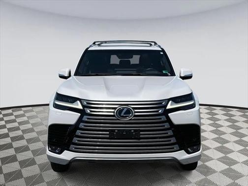 2022 Lexus LX 600 Luxury