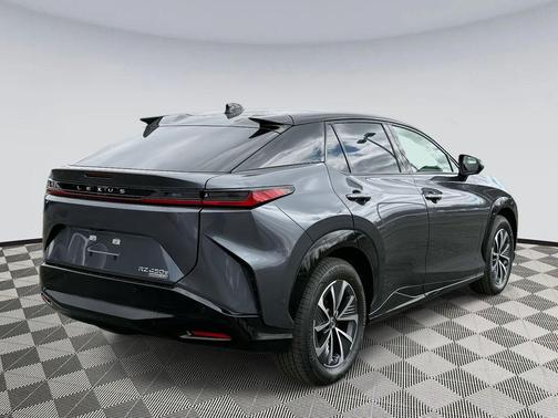 2025 Lexus RZ 450e Premium