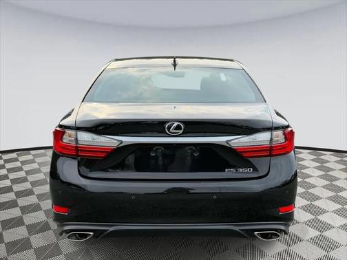 2017 Lexus ES 350 Base