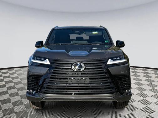 2025 Lexus LX 600 Luxury