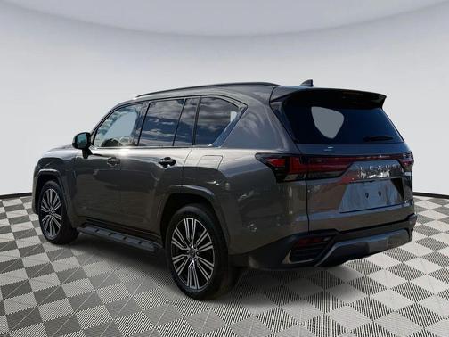 2025 Lexus LX 600 Luxury
