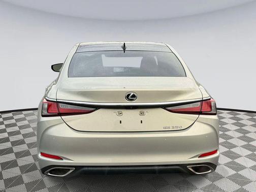 2021 Lexus ES 350 Ultra Luxury