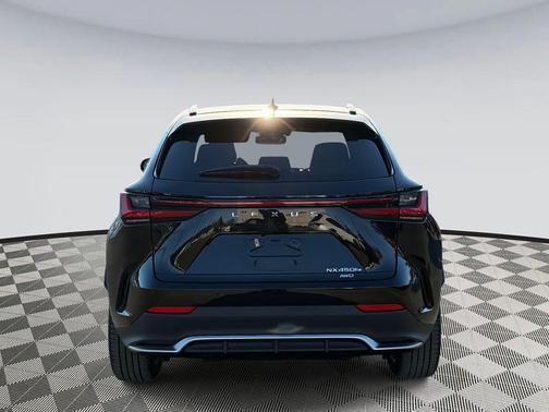 2025 Lexus NX 450h+ F SPORT Handling