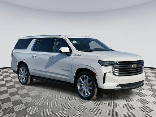 2023 Chevrolet Suburban 4WD High Country