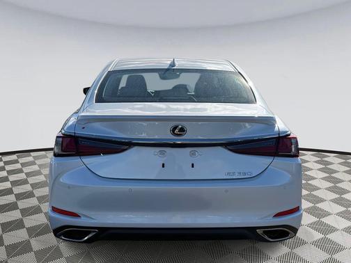 2025 Lexus ES 350 Premium