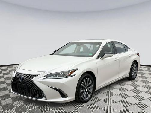 2021 Lexus ES 300h Base