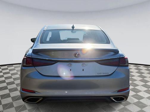 2025 Lexus ES 350 Premium