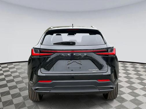 2024 Lexus NX 450h+ Luxury