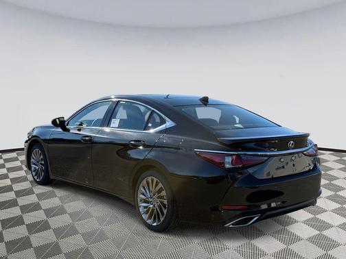 2025 Lexus ES 350 Ultra Luxury
