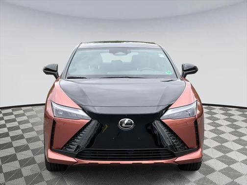 2024 Lexus RZ 450e Luxury