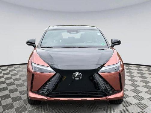 2024 Lexus RZ 450e Luxury