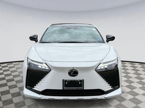 Eminent White Pearl 2023 Lexus RZ 450e Premium