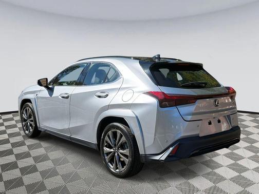 2023 Lexus UX 250h F Sport