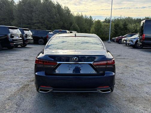 2022 Lexus LS 500 Base