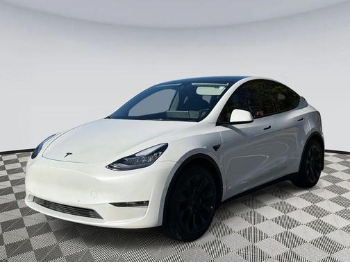 2022 Tesla Model Y Long Range Dual Motor All-Wheel Drive