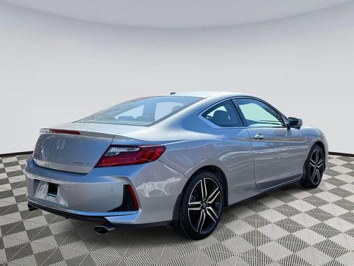 2017 Honda Accord Touring V6