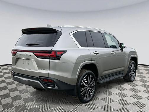 2025 Lexus LX 600 Luxury