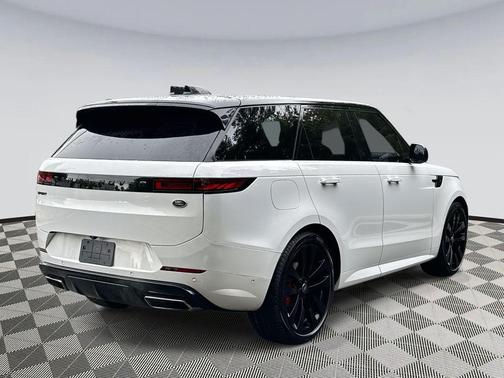 2023 Land Rover Range Rover Sport SE