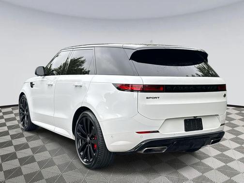 2023 Land Rover Range Rover Sport SE