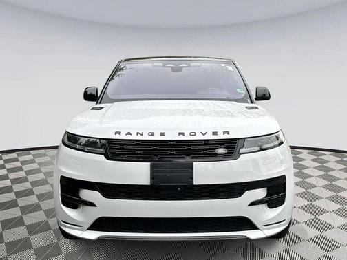 2023 Land Rover Range Rover Sport SE
