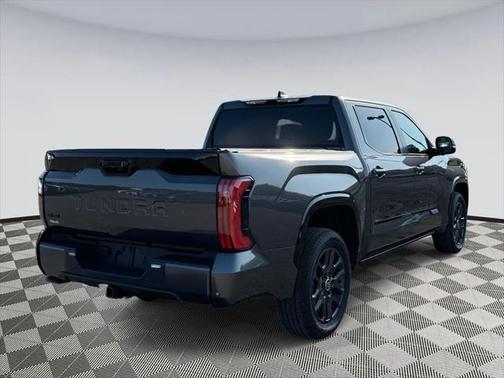 2024 Toyota Tundra Hybrid Platinum