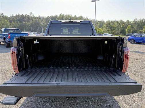 2024 Toyota Tundra Hybrid Platinum