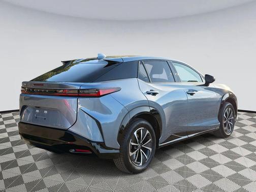 2024 Lexus RZ 300e Premium