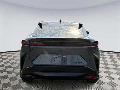 2025 Lexus RZ 450e Premium