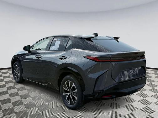 2025 Lexus RZ 450e Premium