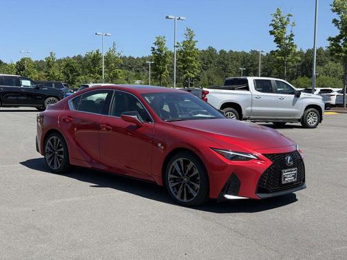 Infrared 2022 Lexus IS 350 Base
