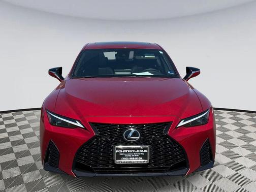 Infrared 2022 Lexus IS 350 Base