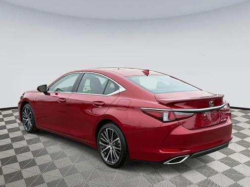2025 Lexus ES 350 Premium