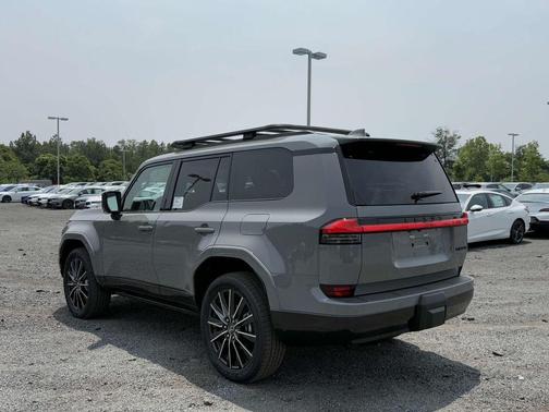 2025 Lexus GX 550 Luxury+